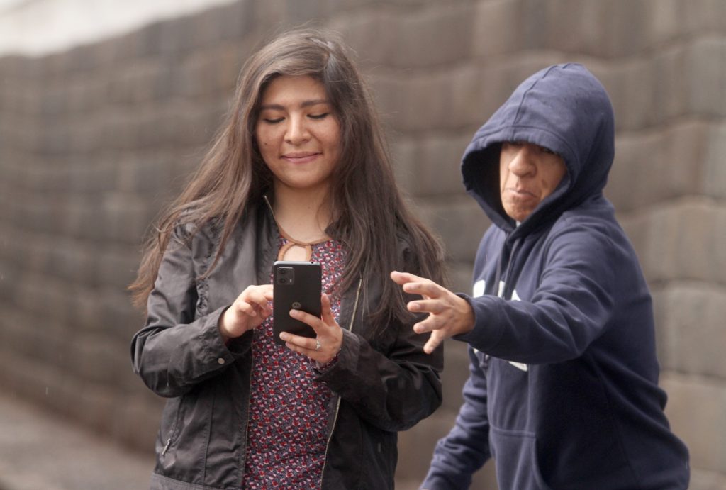 ¿tE ROBAN SOLO EL CELULAR? screenshot 20231210 203435 gallery